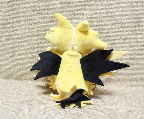Peluche Zapdos Pokémon Legendario Takara Tomy Original