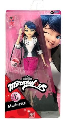 Muñeca Miraculous Marinette Bandai P50001