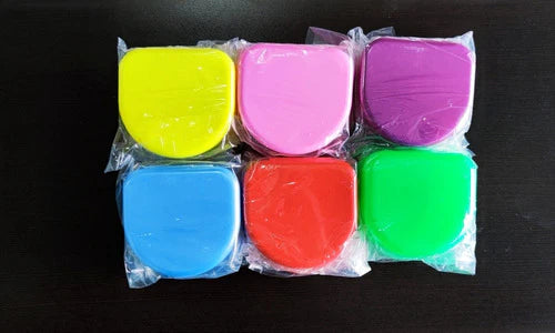 Cajas De Plástico Para Aparatos De Orto Paquete Con 33