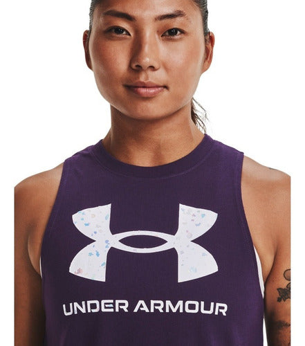 Playera Under Armour Sportstyle Graphic , Mujer 1356297-570
