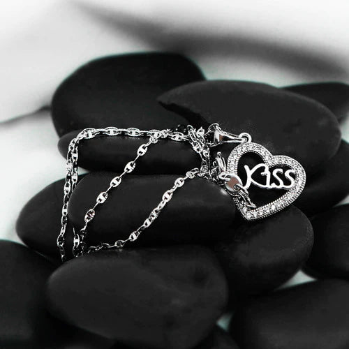 Collar Cadenas Dije Kiss Corazón Diamantes Oro 18k Colgante