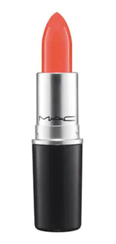 Labial Mac Cremesheen Lipstick Color Pretty Boy Semi Gloss