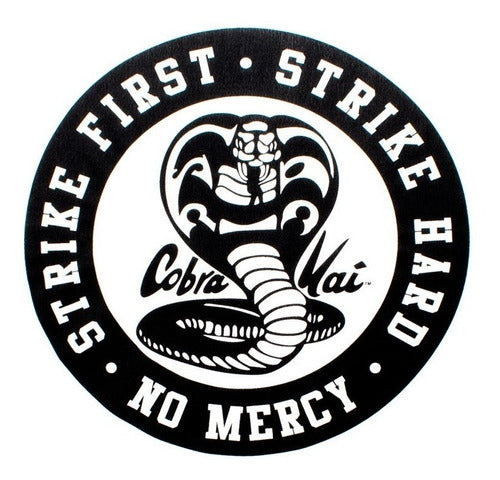 Blusa Cobra Kai Logo Strike First Strike Hard Original Toxic