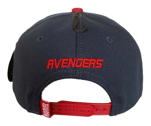 Gorra Avengers Con Placa Metalica  Snapback Av21062102